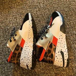 Platform designer tennis shoes